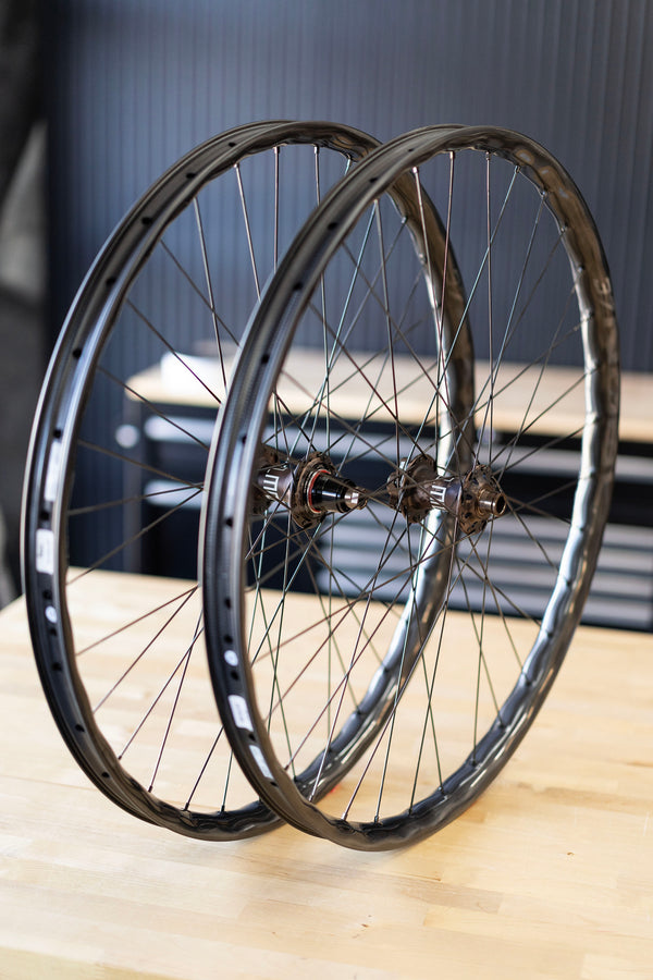 G3 Matte Smoke Limited Edition + NOBL TR37 29" Prebuilt Wheelset