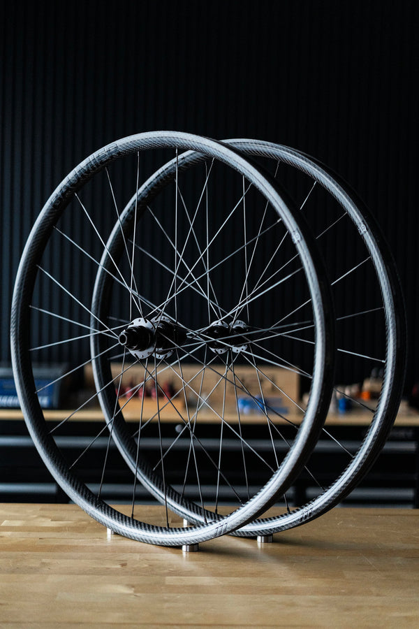 Custom: Baumier GT24 Rims + Project321 RG3 Hubs