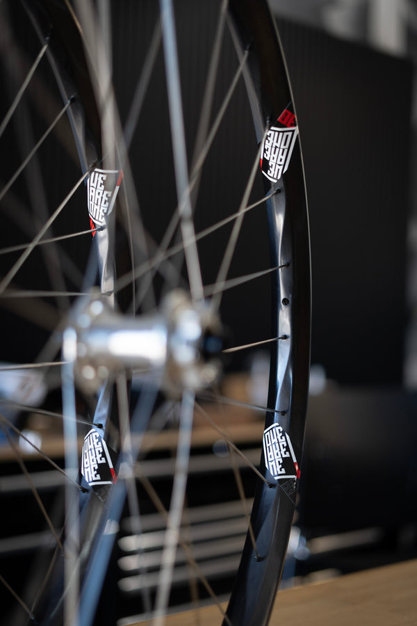G3 Silver Boost Hubs + WeAreOne Triad 29" Prebuilt Wheelset